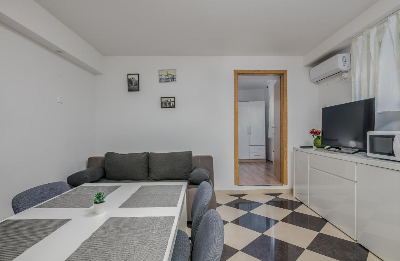 Apartments D クルク エクステリア 写真